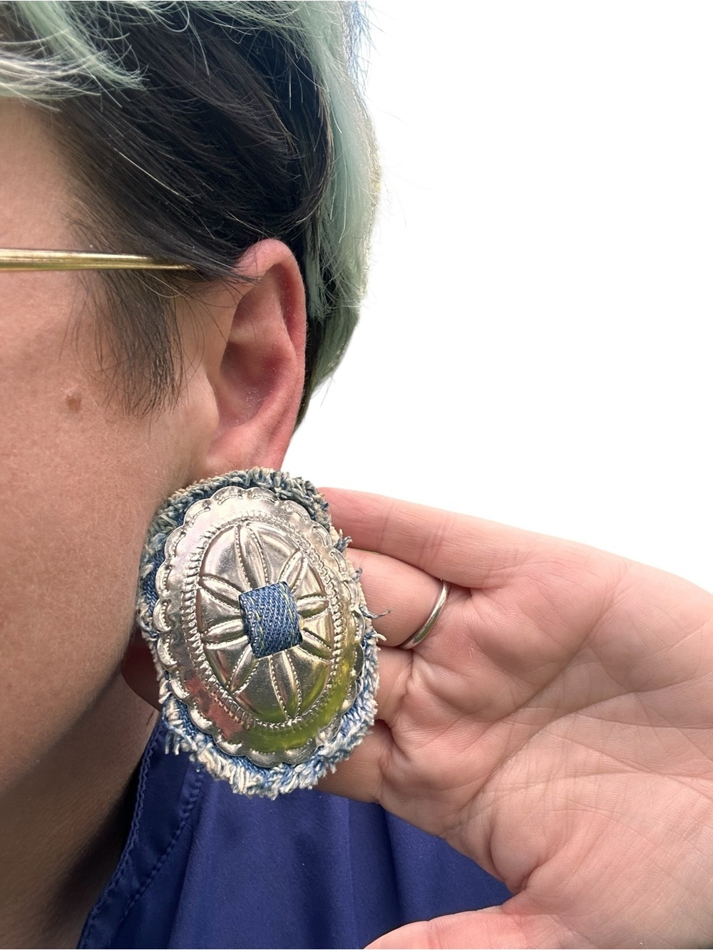 Vintage Denim & Silver Tone Concho Clip On Earrings Western Southwest Hat Clips - Picture 4 of 6